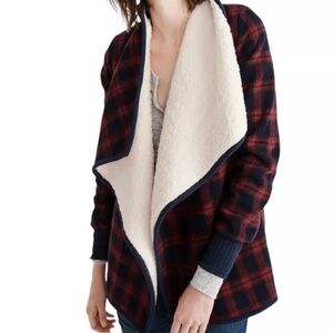 Abercrombie & Fitch Womens Red Plaid Jacket Sherpa Lined Open Front Coat